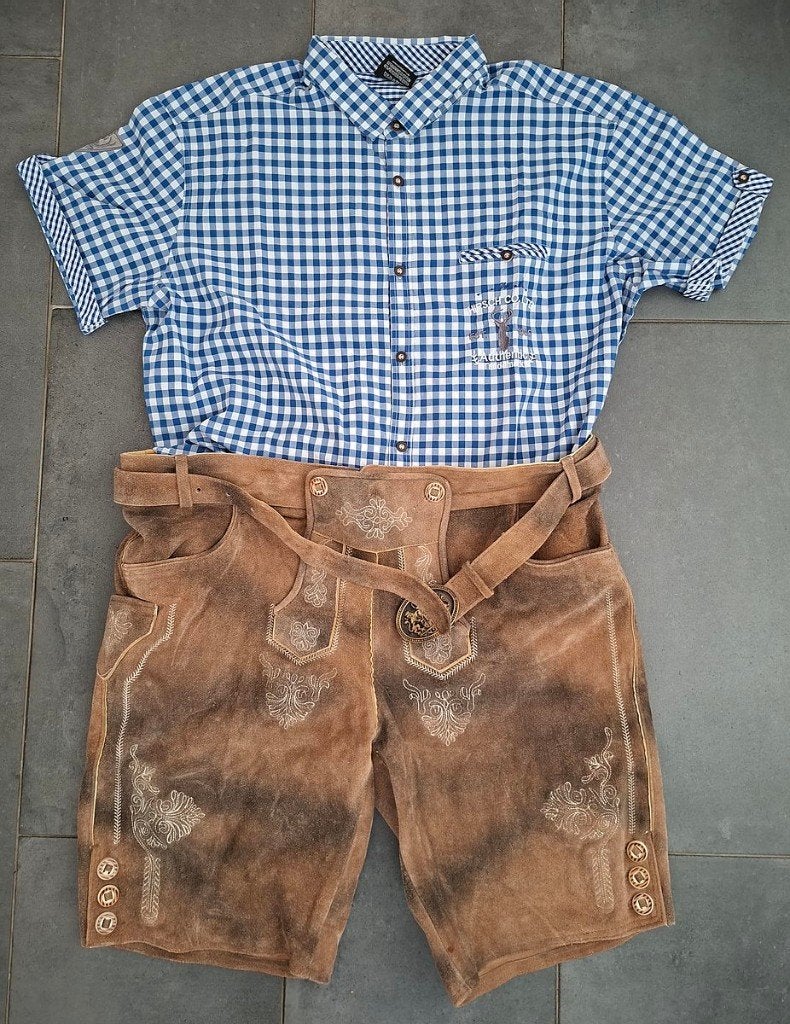 Koopje Lederhosen kort met Trachten hemd en TirolerHoed, Ophalen, Gedragen, Overige maten, Overige thema's