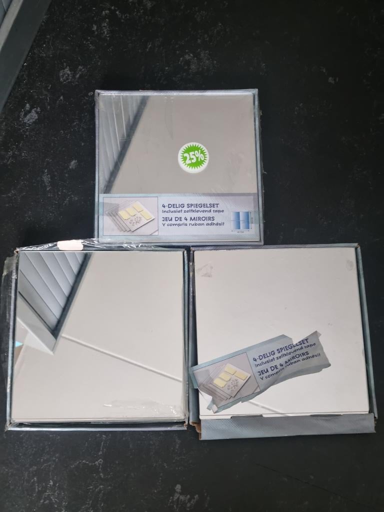 4-delige spiegelset met zelfklevende tape, Minder dan 50 cm, Vierkant, Ophalen of Verzenden, Zo goed als nieuw