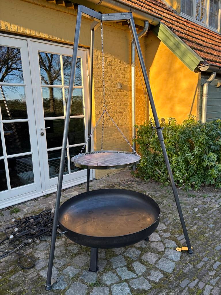 Vuurschaal 100 cm met driepoot en BBQ rooster, Ophalen, Nieuw