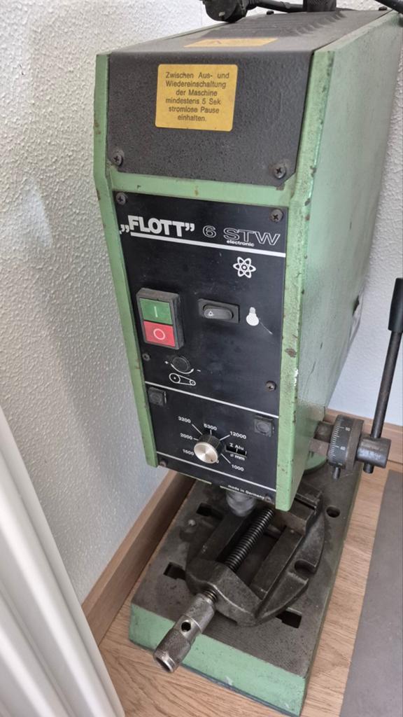 Flott 6 STW Kolomboormachine, Ophalen, Variabele snelheid, Kolomboormachine, Gebruikt