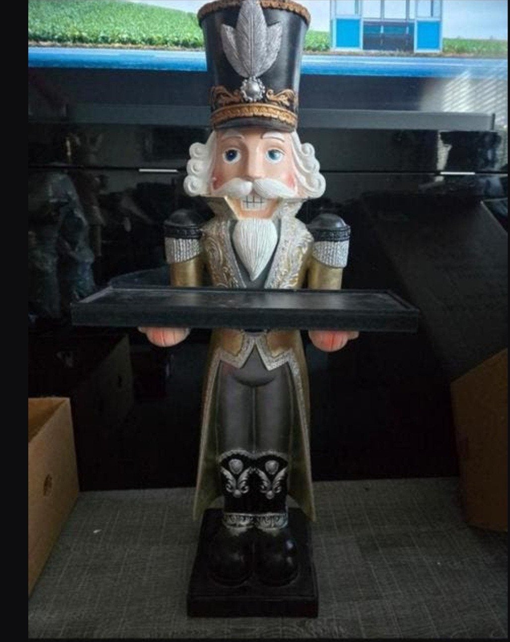 Decoratief notenkraker beeld met dienblad., Ophalen, Nieuw, Dier