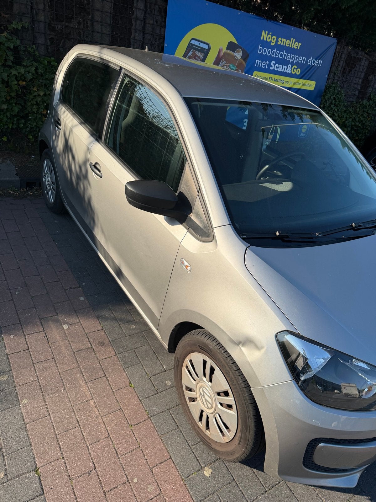 Volkswagen up! 1.0 44KW 2012 Grijs, Auto's, Volkswagen, Voorwielaandrijving, Up!, 840 kg, 4 stoelen