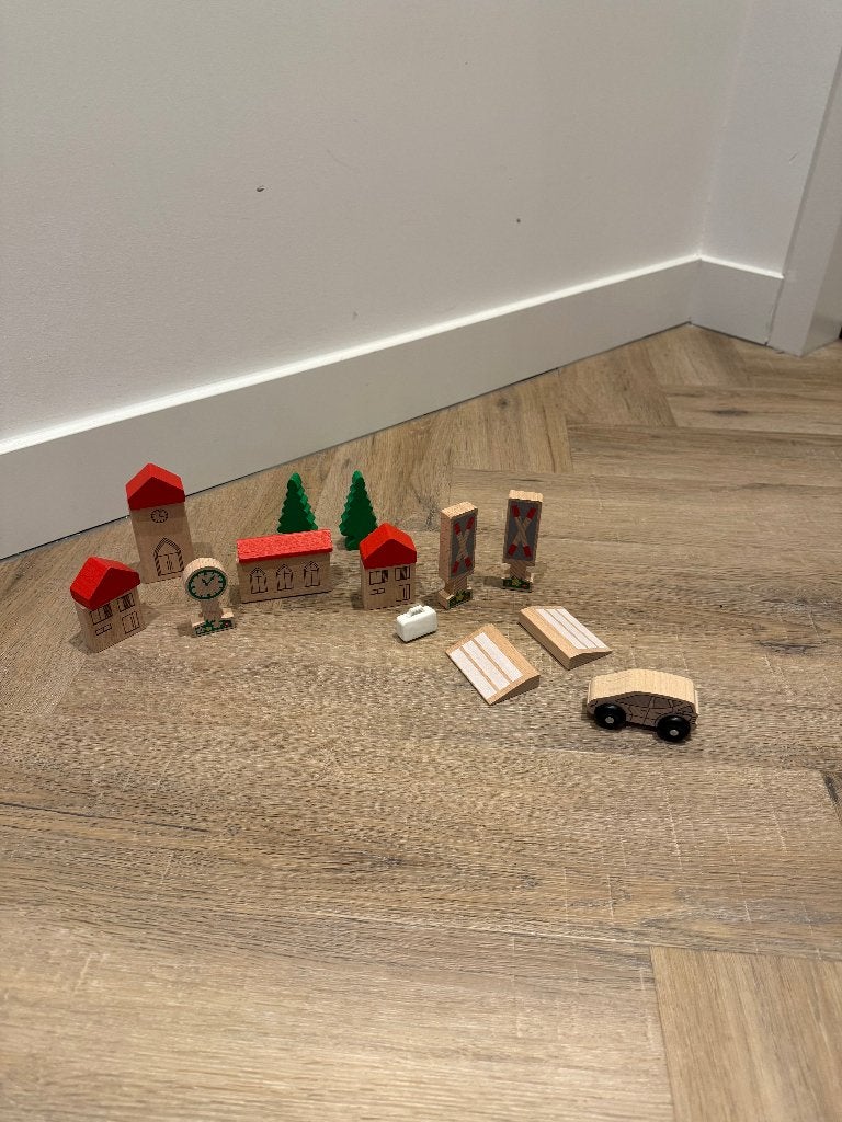 ZGAN 16x Brio Eichhorn Goki houten trein stad bouw set bokje, Ophalen of Verzenden, Zo goed als nieuw