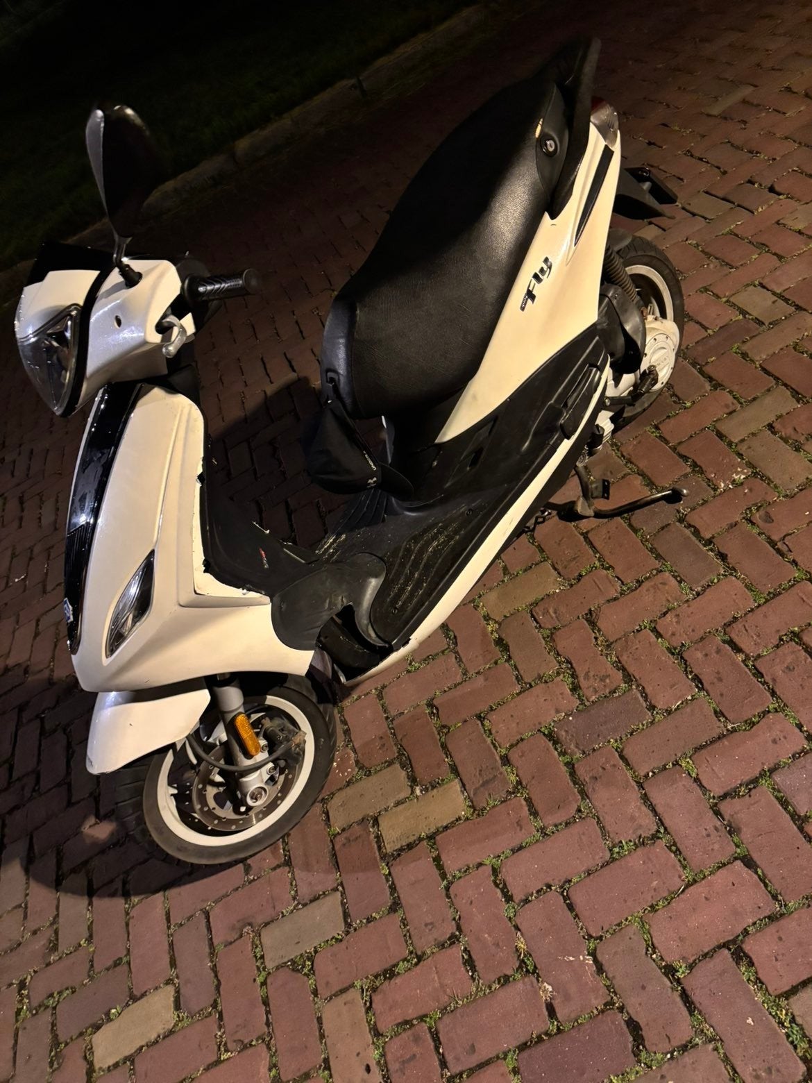 Piaggio fly 50cc snorplaat, Ophalen of Verzenden, Gebruikt, Benzine, Overige merken