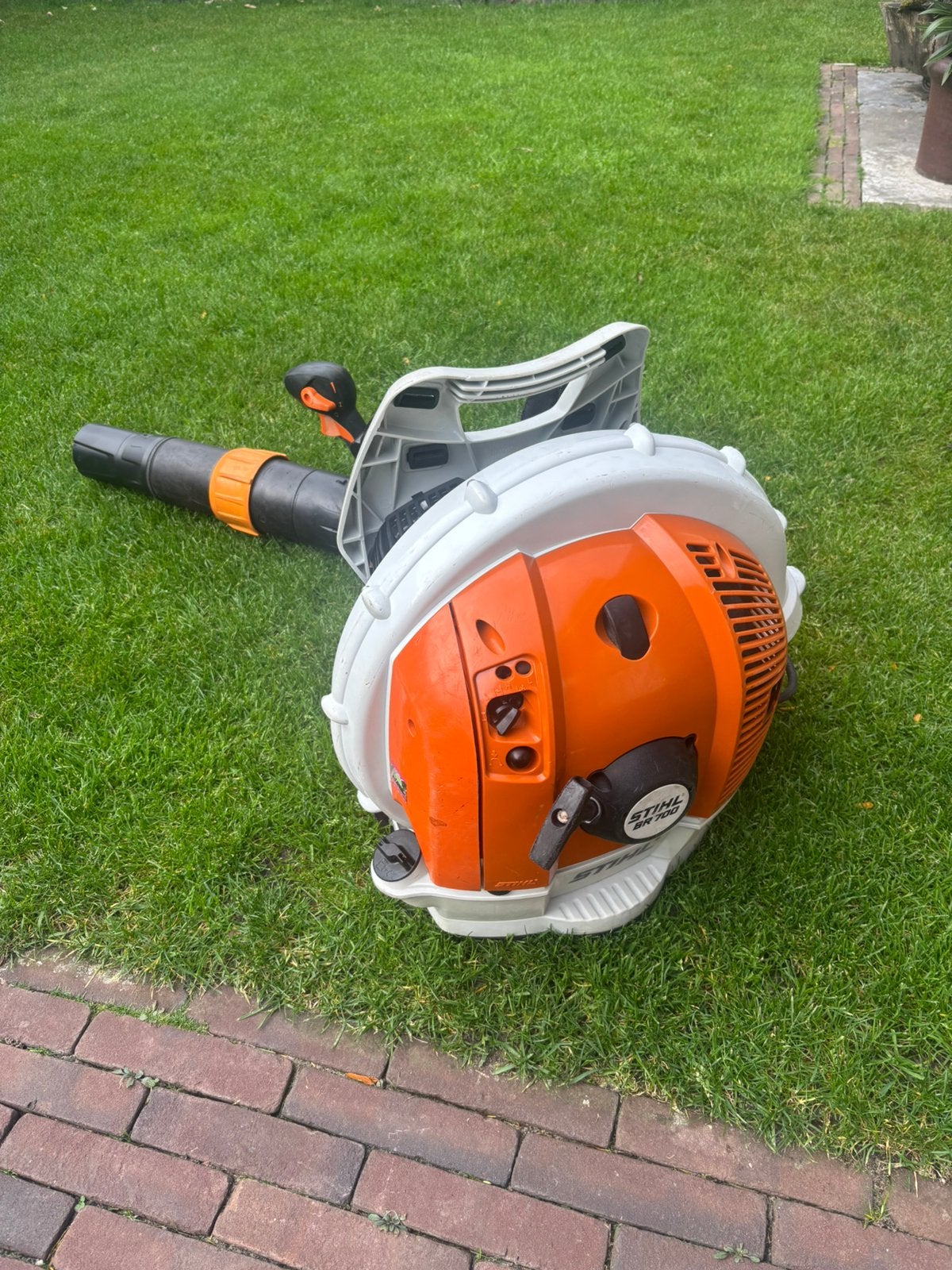 Bladblazer Stihl BR700, Ophalen, Gebruikt, Benzine, Ruggedragen