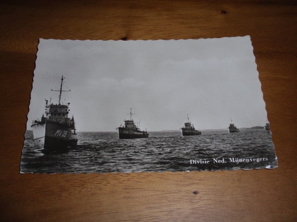 Marine Nederland  Mijnenvegers Schip Scheepvaart, Verzamelen, Verzenden, 1940 tot 1960, Ongelopen, Voertuig