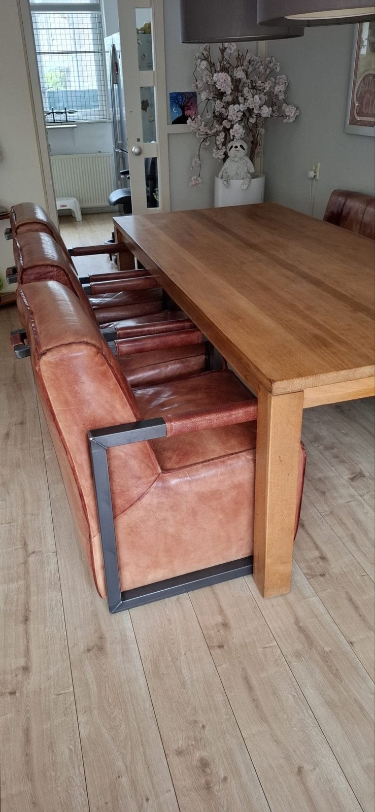 Kalfslederen eetkamerstoelen en bank met eethoek / eettafel, Ophalen, Gebruikt, Leer, Drie