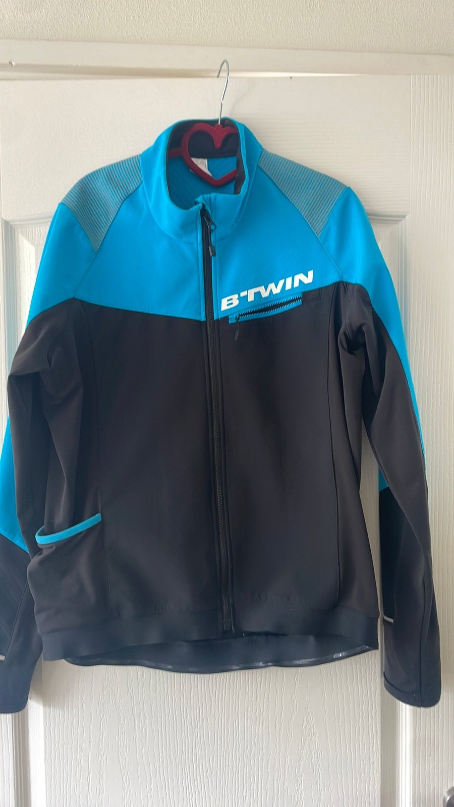 ZGAN FIETS JASJE VAN DECATLON MAAL XL, Ophalen of Verzenden, Zo goed als nieuw, XL, Bovenkleding