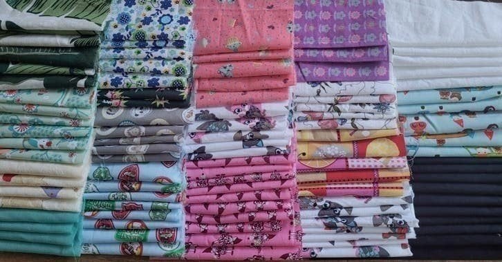 Partij Quilt/hobbylapjes 100stuks
van 10x10cm Pakket 1, Overige materialen, Overige kleuren, Nieuw, Ophalen of Verzenden
