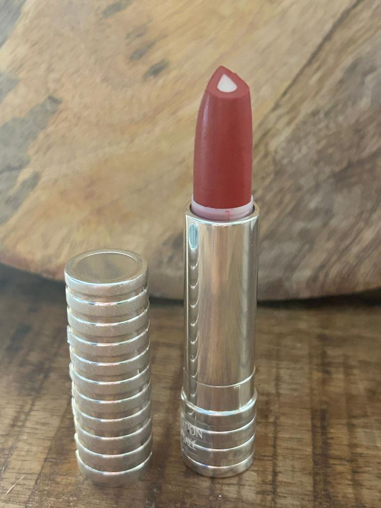 Clinique Dramatically Different Lipstick 20 Nieuw, Lippen, Nieuw, Ophalen of Verzenden, Make-up