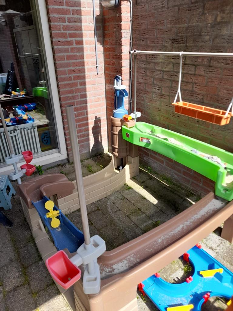 Watertafel groot, Kinderen en Baby's, Speelgoed | Buiten | Zandbakken, Ophalen, Zo goed als nieuw