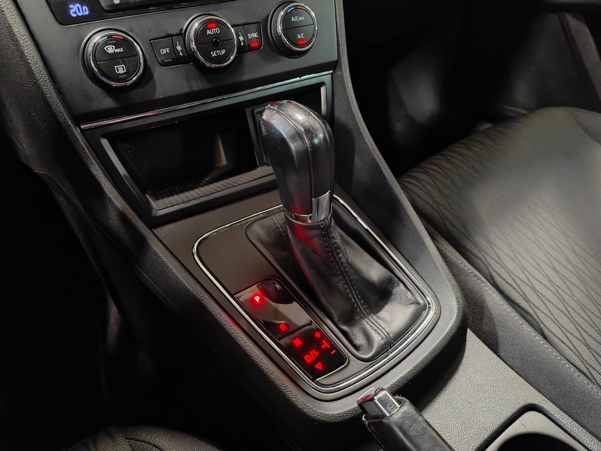 Seat Leon ST 1.4 TSI 150-pk CARPLAY/ANDROID AUTO, Auto's, Dealer onderhouden, Stof, Gebruikt, 4 cilinders
