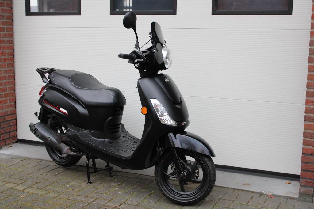 Nieuwe Sym Fiddle 2 uit 2026/ 3 jaar garantie / Nu €1.895, Ophalen, Maximaal 45 km/u, Nieuw, Benzine