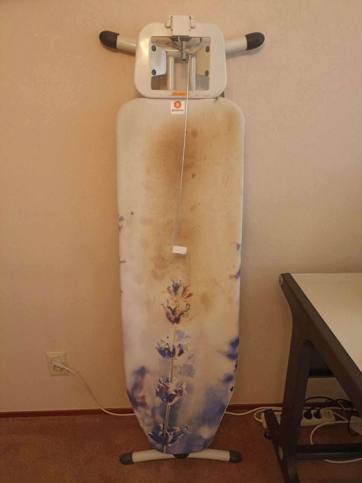 Leifheit Strijkplank Starboard M met stopcontact hoes oud, Ophalen, Gebruikt, Strijkijzer met snoer