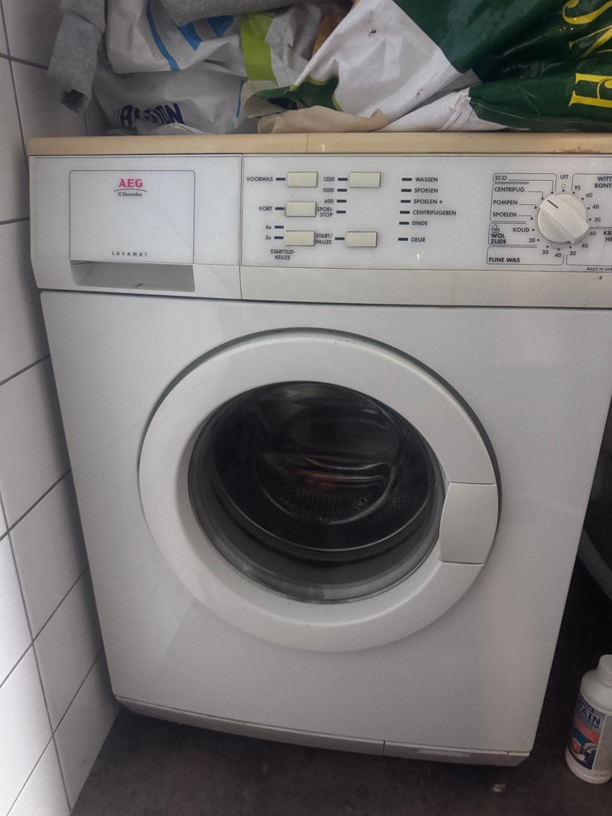 AEG Lavamat Wasmachine - Bijna gratis, Witgoed en Apparatuur, Wasmachines, 6 tot 8 kg, Voorlader, 85 tot 90 cm, Minder dan 1200 toeren