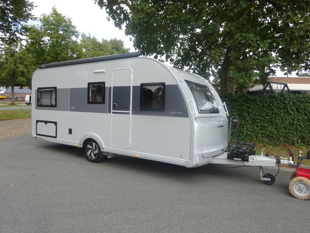 Adria Altea 502 UL 60 YEARS EDITION!, Rondzit, Adria, 5 tot 6 meter, Overige typen