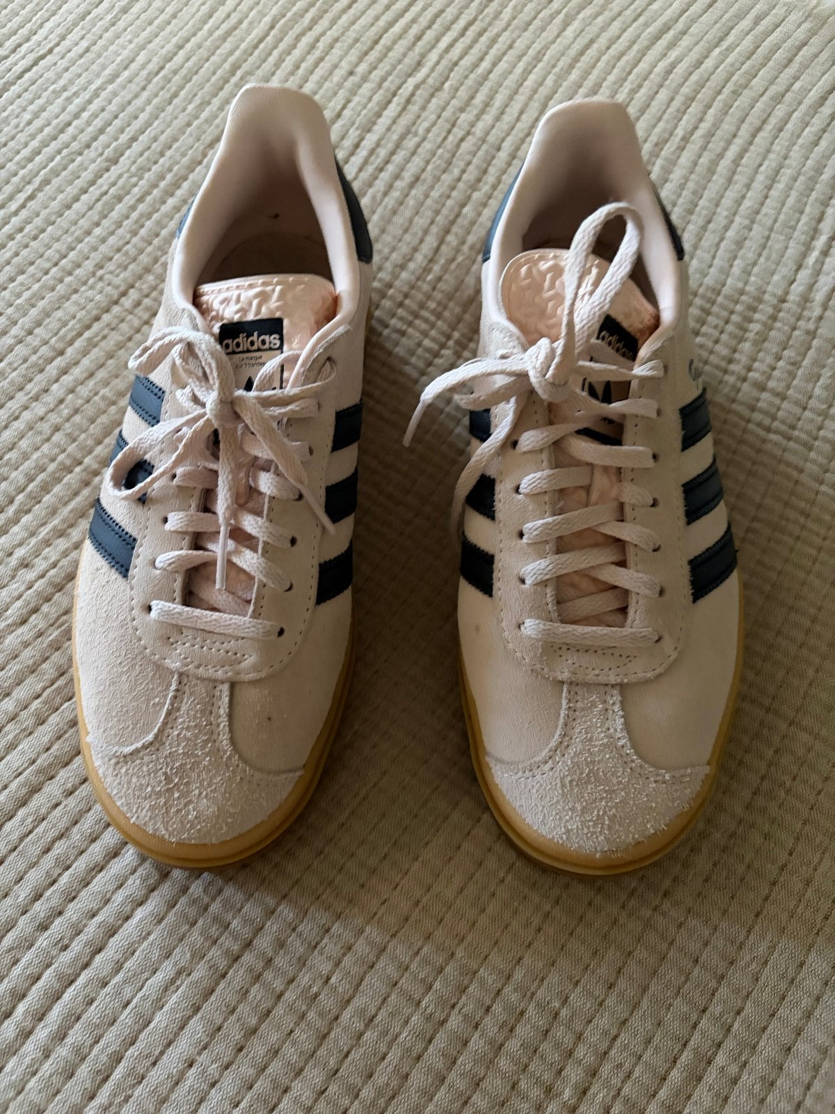 Adidas sneakers maat 39 1/3 - Zo goed als nieuw, Ophalen of Verzenden, Zo goed als nieuw, Beige, Sneakers of Gympen