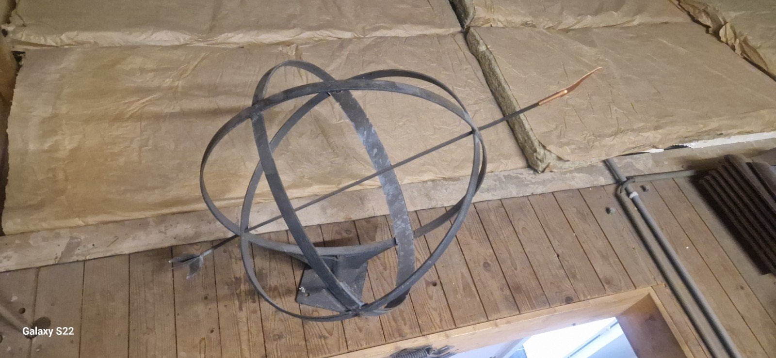Antieke Zonnewijzer - Metalen Armillairsfeer, Antiek en Kunst, Ophalen of Verzenden