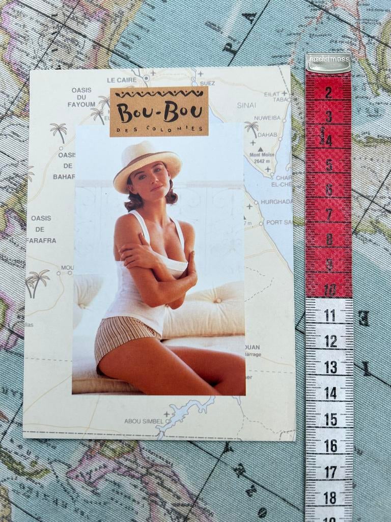 2277. Oude kaart Vrouw Bou-Bou Kleding, Ophalen of Verzenden, Ongelopen