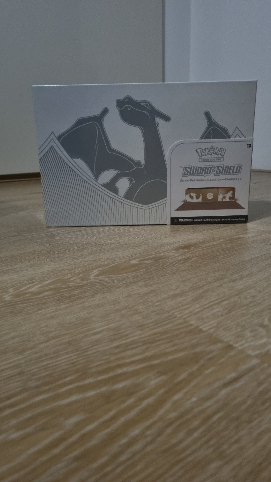 Charizard SWSH UPC, Ophalen of Verzenden