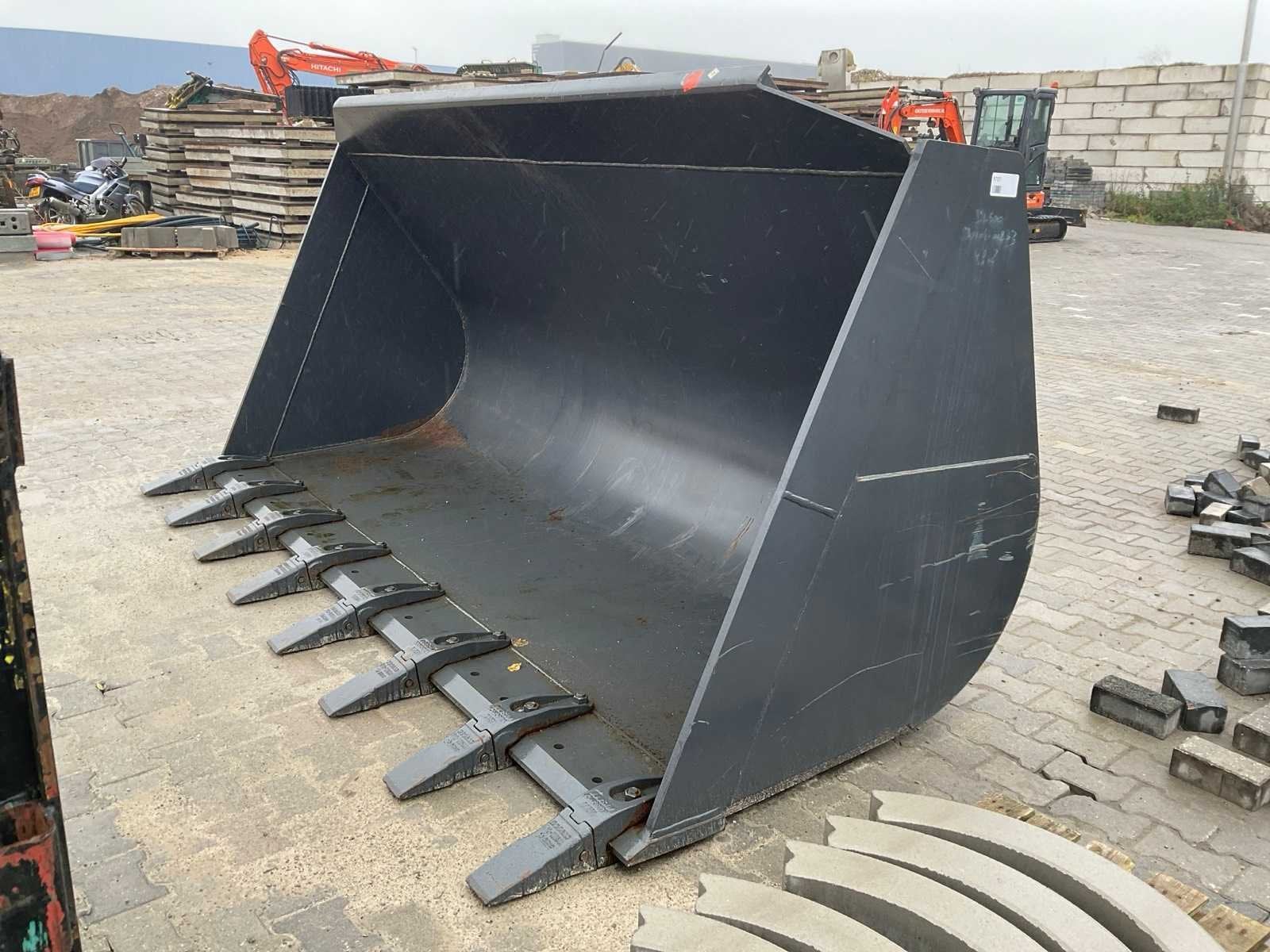 Doosan DL500 Volumebak