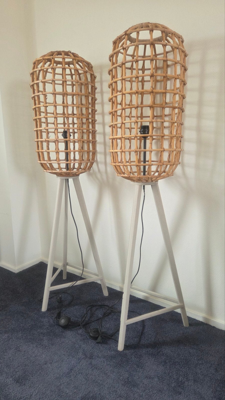 Set van 2 rotan vloerlampen met houten statief, Ophalen, Gebruikt, Boho, Scandinavisch, Natuurlijk, E27 (groot)