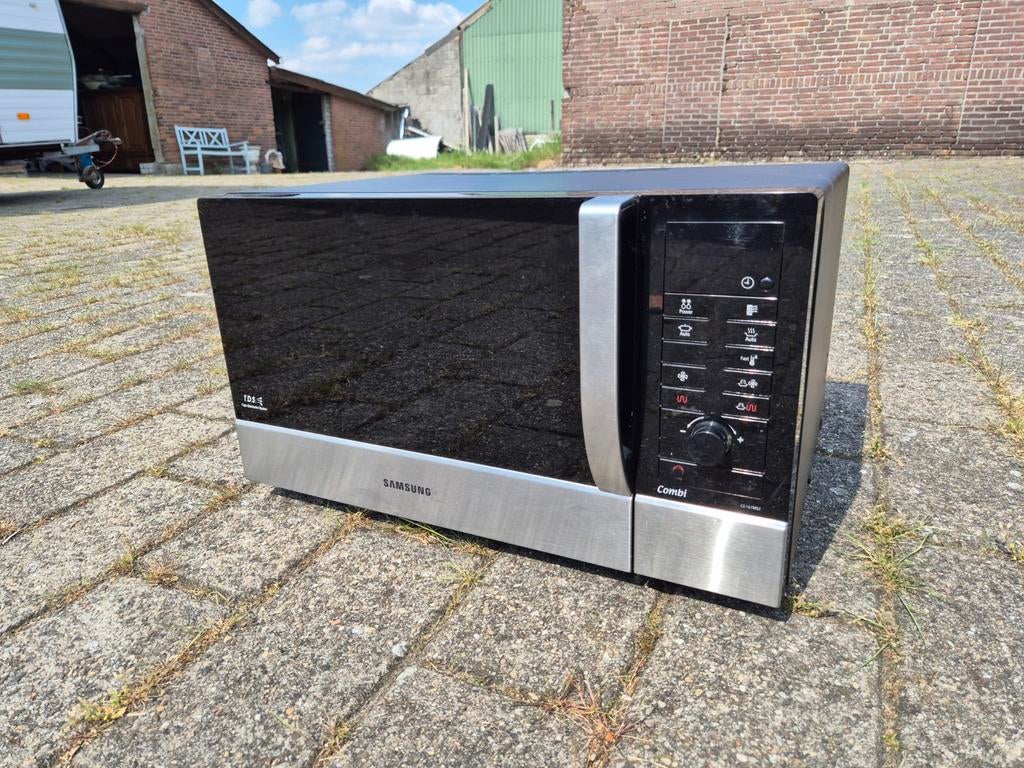 Samsung combimagnetron/oven - ideaal voor op de camping, Ophalen, Combimagnetron, Gebruikt, Hete lucht