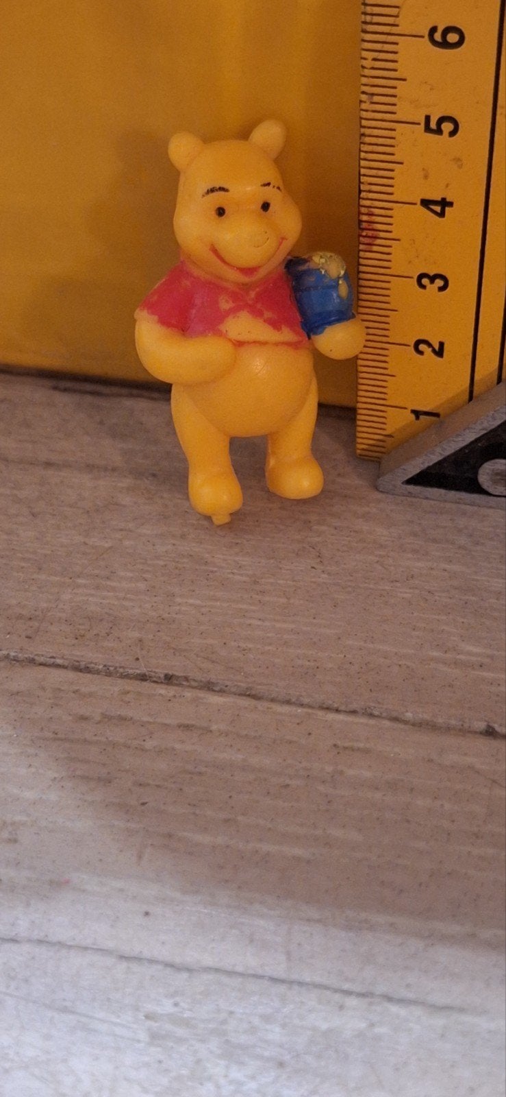 winnie de pooh poppetje disney (10.2), Overige merken, .., Gebruikt, Ophalen of Verzenden