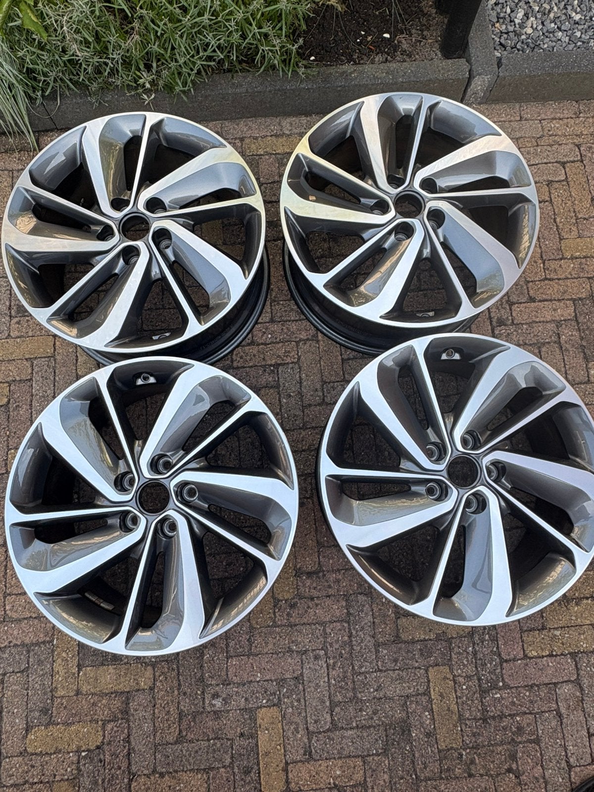 Vier lichtmetalen velgen 18 Inch, Auto-onderdelen, Banden en Velgen, Ophalen, 18 inch, Velg(en), Overige