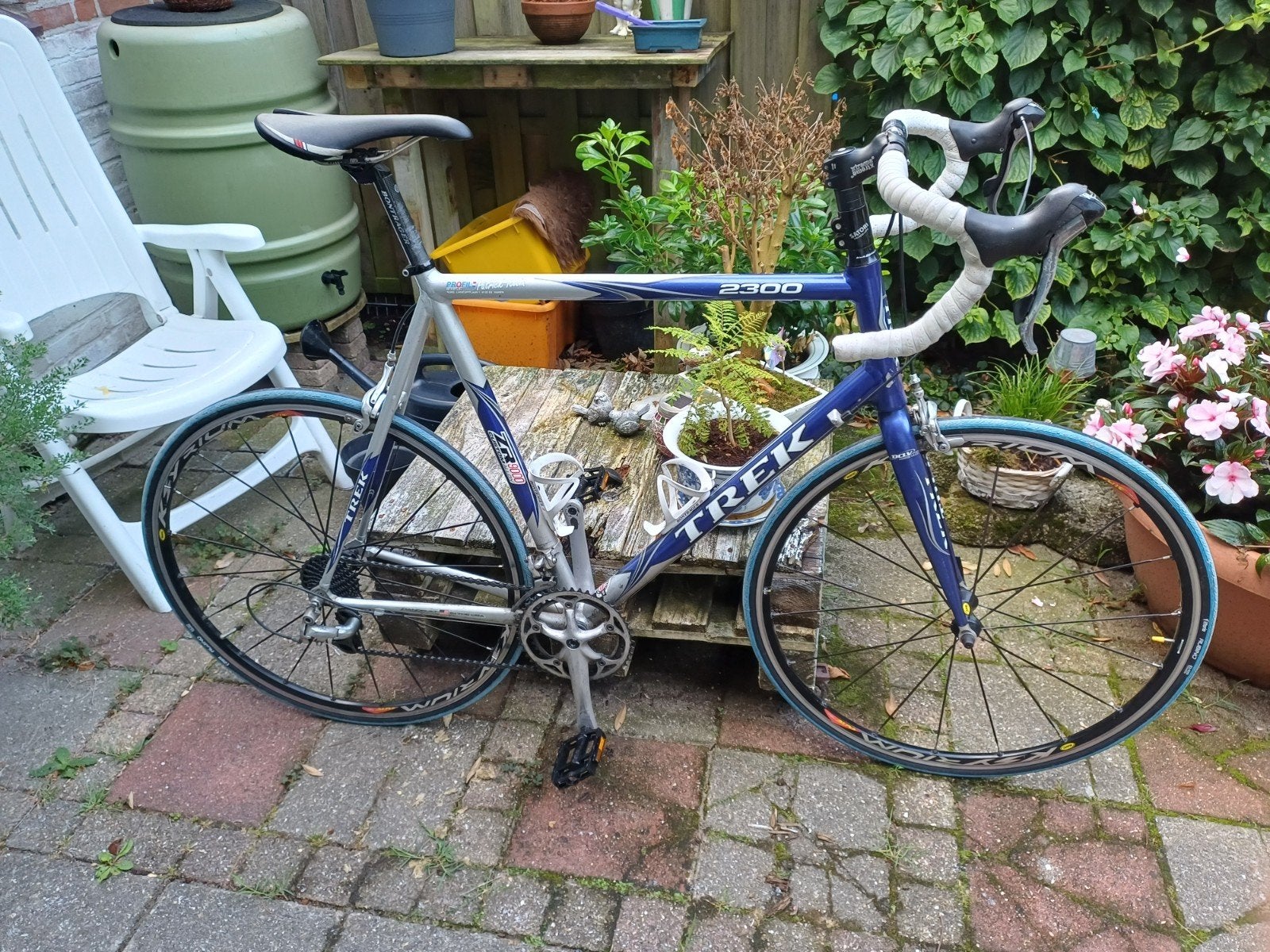 Trek 2300 racefiets, Fietsen en Brommers, Fietsen | Heren | Sportfietsen en Toerfietsen, Ophalen, Gebruikt, Meer dan 20 versnellingen