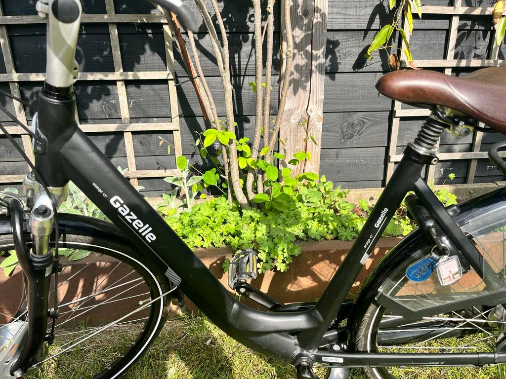 Gazelle Orange C7 Damesfiets - Zo goed als nieuw, Fietsen en Brommers, Elektrische fietsen, Ophalen, Zo goed als nieuw