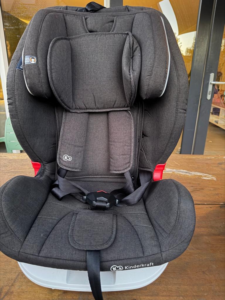 Kinderkraft Autostoel 0-36 kg - Zwart, Gebruikt, Zijbescherming, Isofix, Ophalen