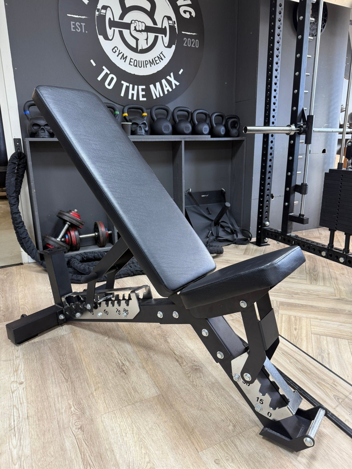 Zwarte nieuwe adjustable / verstelbare fitness bench / bank, Sport en Fitness, Nieuw, Ophalen of Verzenden, ., Info@fitnesstradingtothemax.nl