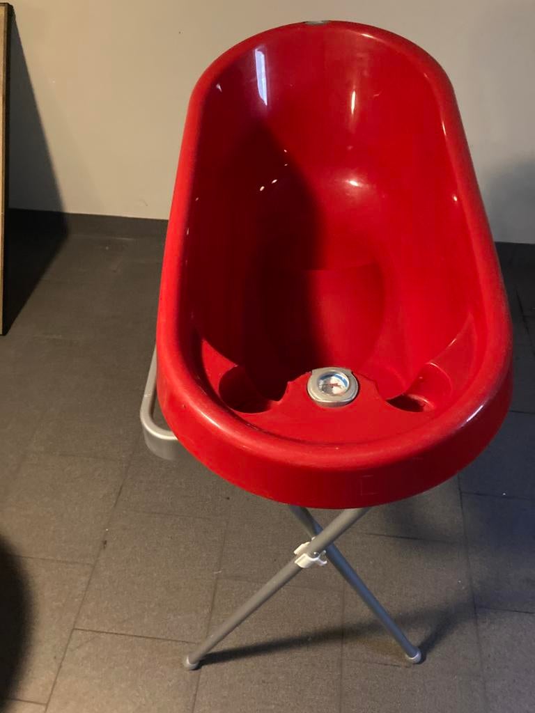 Bébé-jou babybadje met standaard, Kinderen en Baby's, Badjes en Verzorging, Ophalen of Verzenden, Zo goed als nieuw, Badje, Bébé-jou