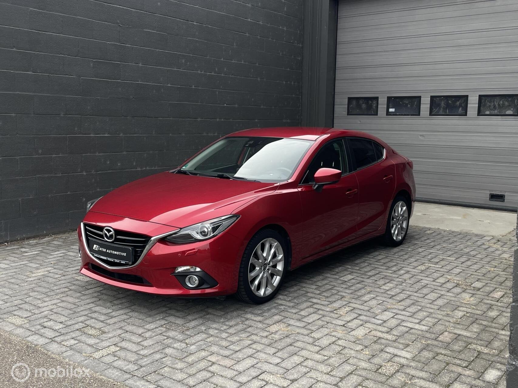Mazda 3 2.0 SkyActiv Sedan | AIRCO | Bose | HUD | Navi | PDC, Auto's, Voorwielaandrijving, 1998 cc, Gebruikt, 4 cilinders