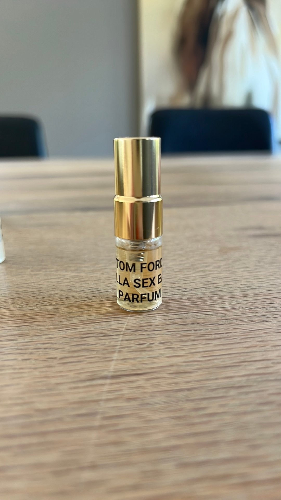 Tom ford vanilla sex edp 2 ml tester, Ophalen of Verzenden, Zo goed als nieuw