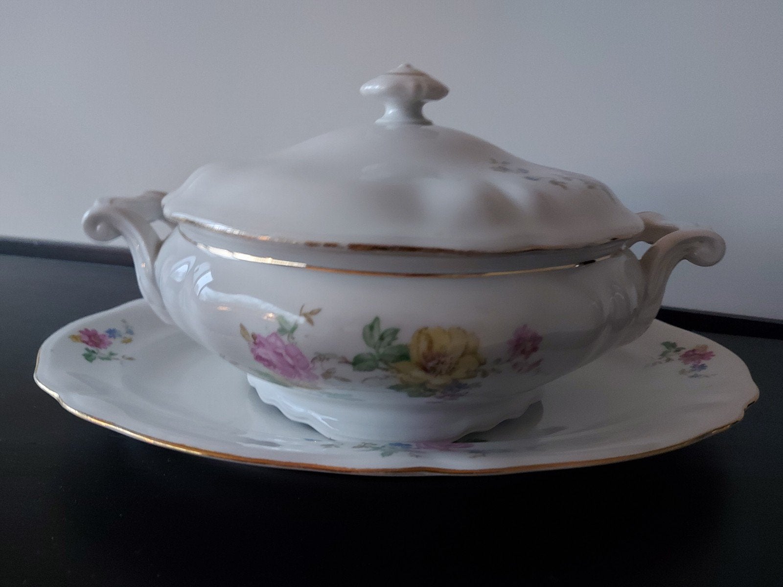 brocante dekschaal en ovale schaal, Ophalen