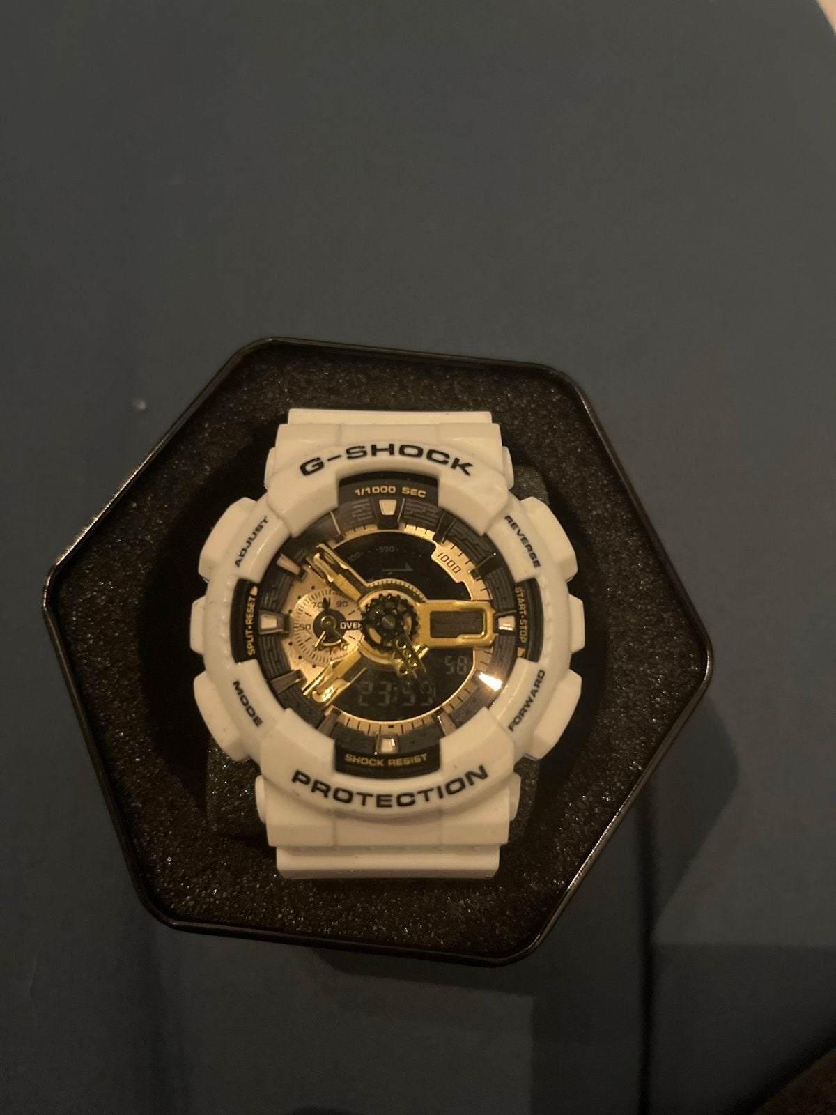Casio G-Shock GA-110 horloge wit/goud, Casio, Kunststof, Polshorloge, Ophalen of Verzenden