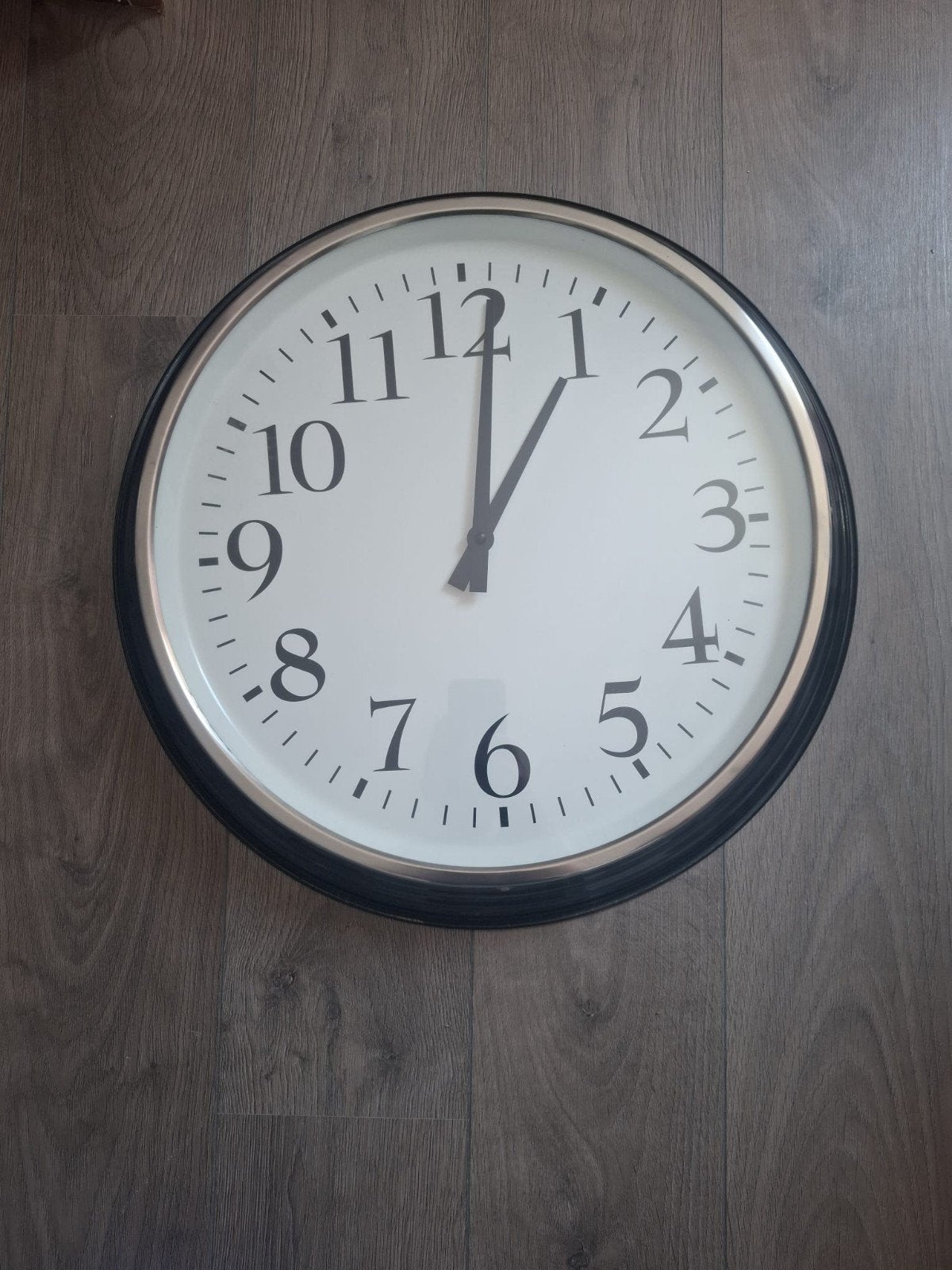IKEA BRAVUR Wandklok, zwart, 59 cm, Ophalen, IKEA, Analoog, Zwart