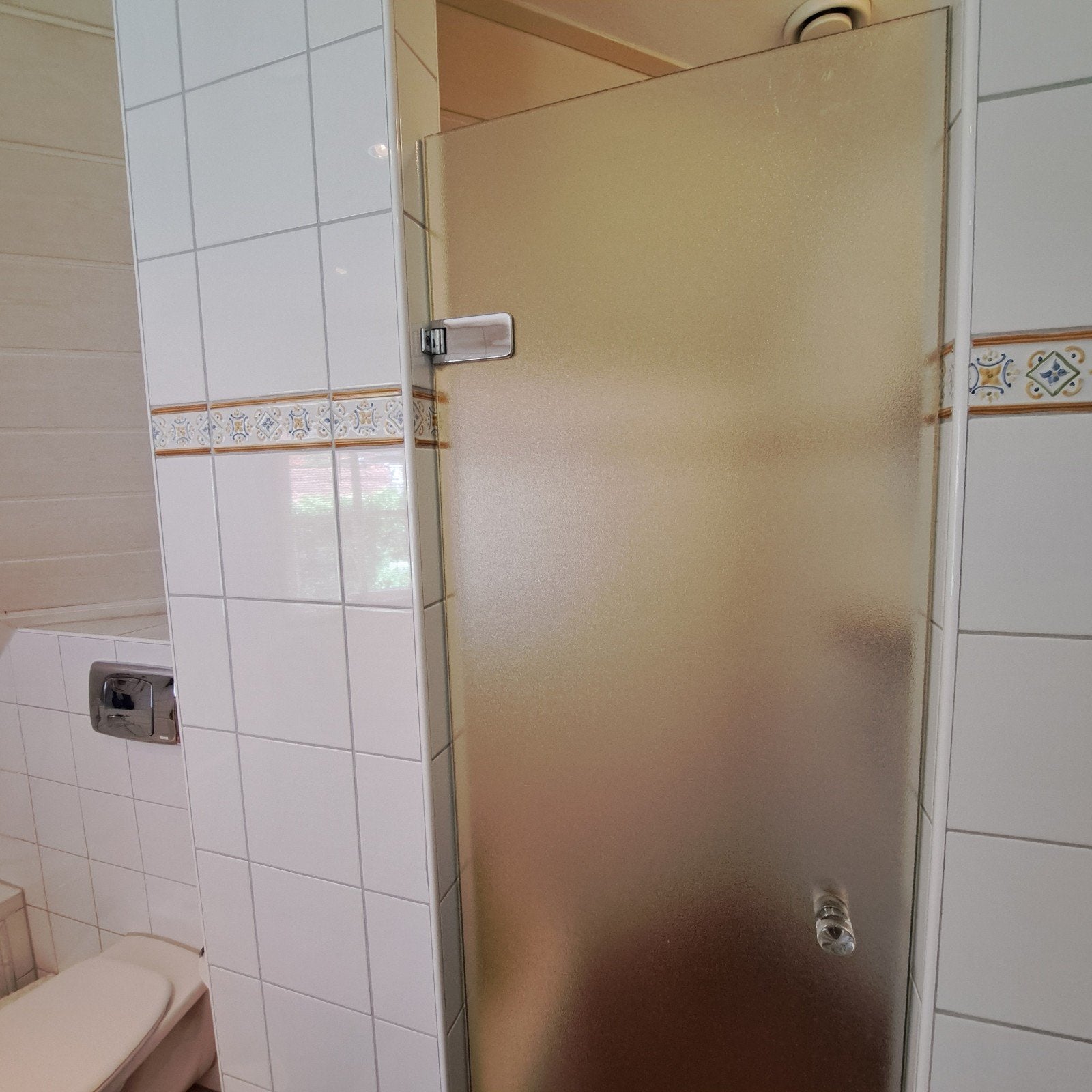 Douchedeur van matglas met chroom beslag, Ophalen, Gebruikt, Chroom, Douche