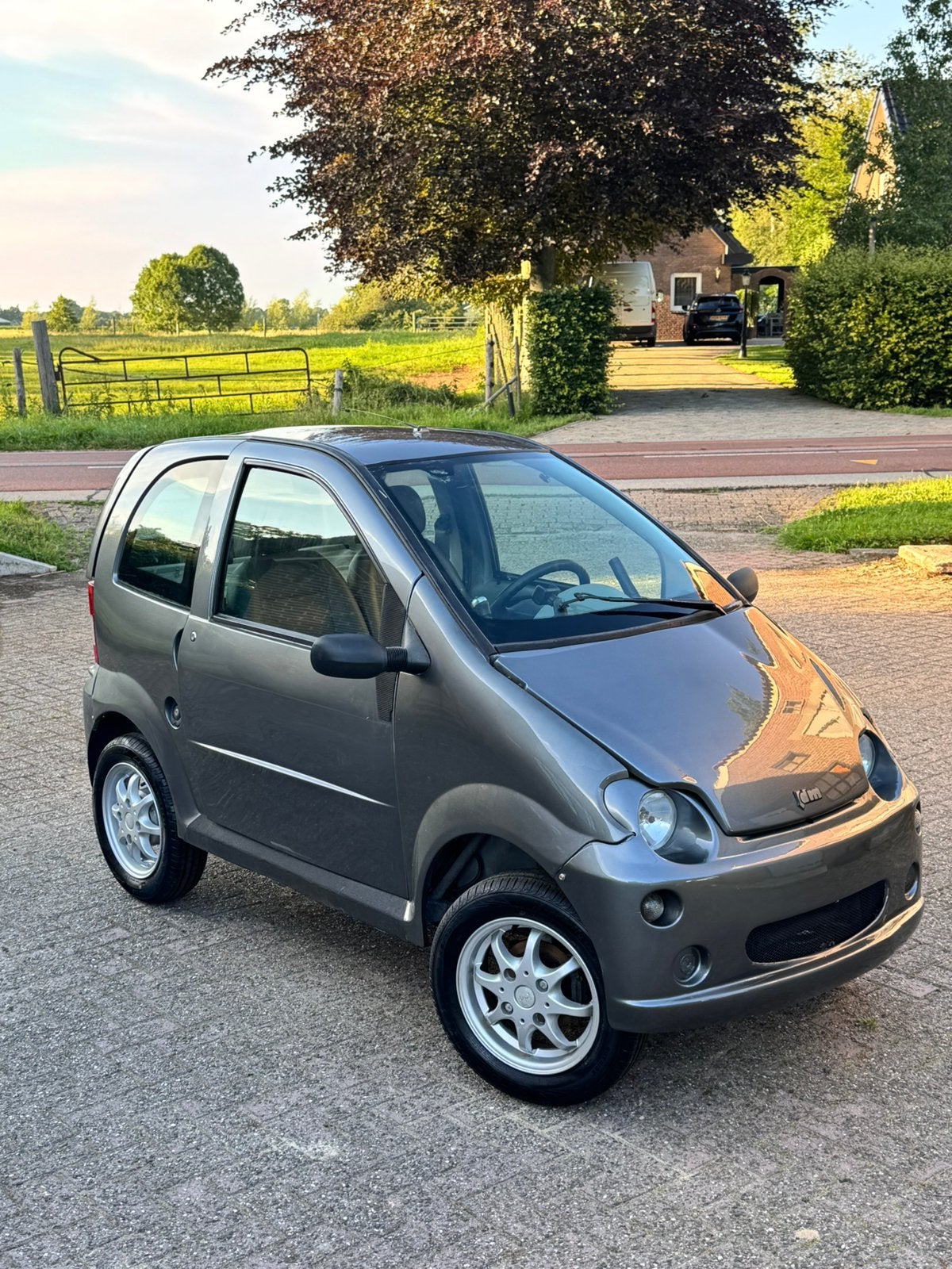 Luxe JDM City (Facelift) | Gunmetal | Rijbewijsvrij | Canta, Diversen, Ophalen, 16 km/u of meer, 46 km of meer, Canta