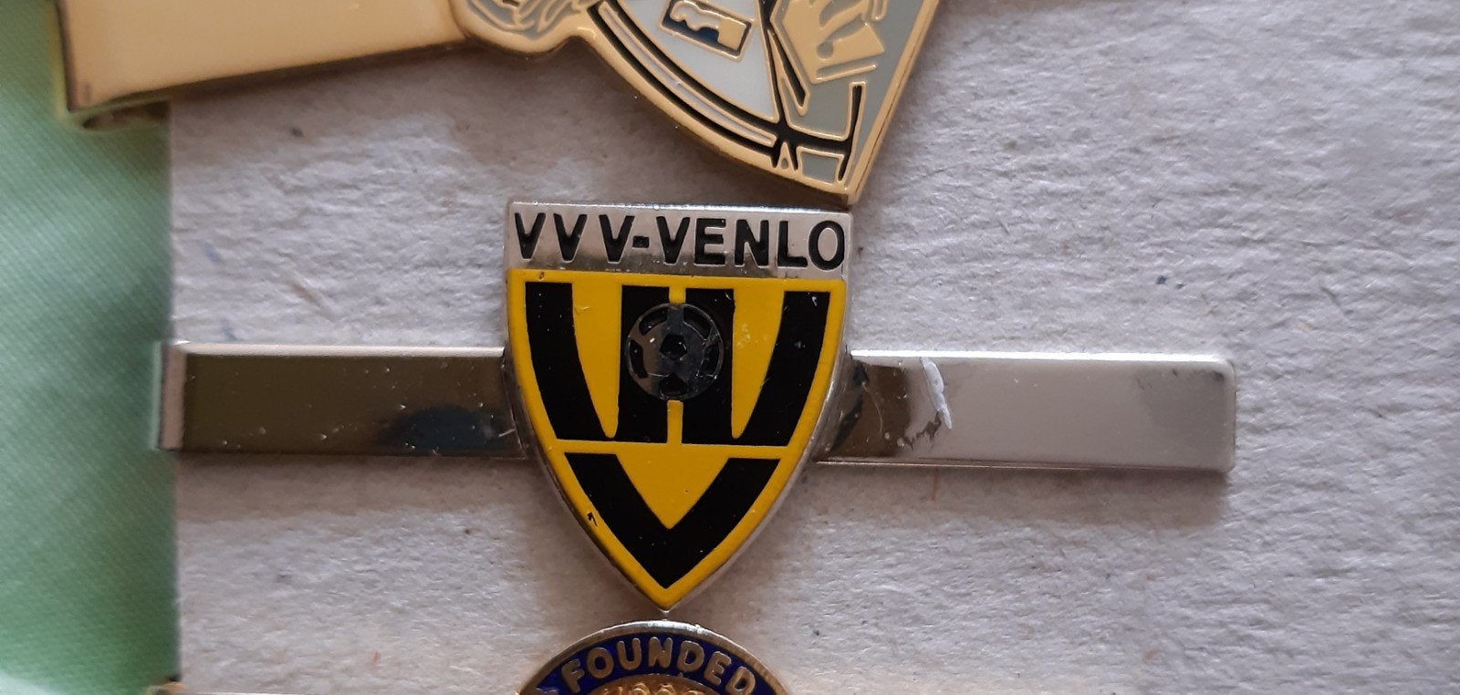 Dasspeld VV Venlo, Verzamelen, Speldjes, Pins en Buttons, Ophalen of Verzenden, Nieuw, Sport