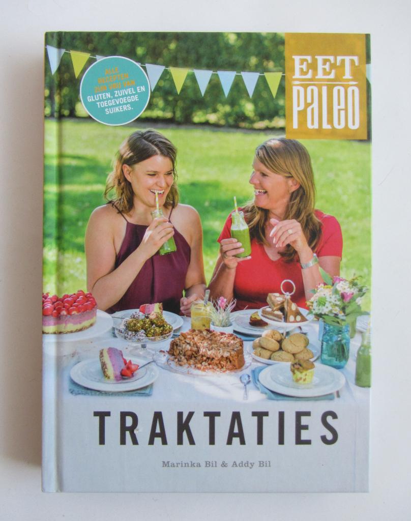 Marinka en Addy Bil - Traktaties, Boeken, Ophalen of Verzenden, Zo goed als nieuw