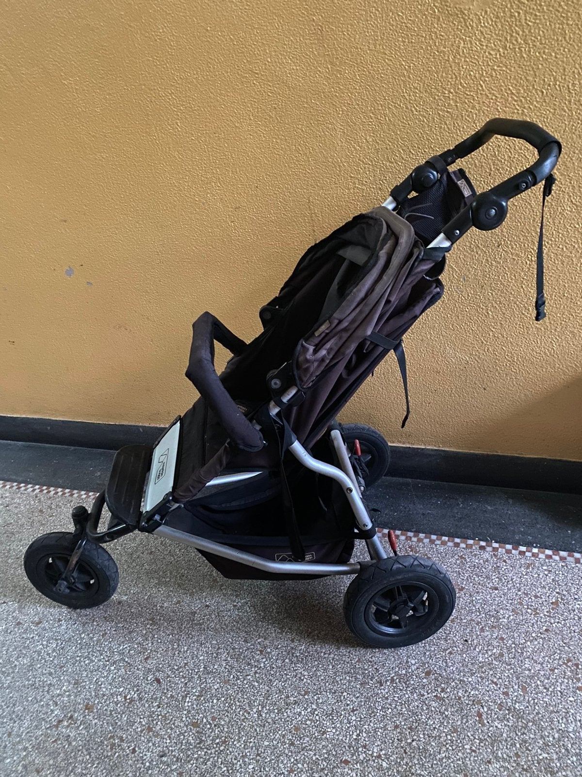 Gratis Mountain buggy, Kinderen en Baby's, Ophalen, Gebruikt