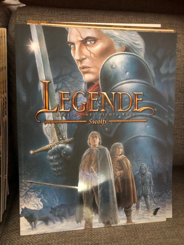 swolfs het dichte woud legende A1, Eén stripboek, Ophalen of Verzenden, Zo goed als nieuw