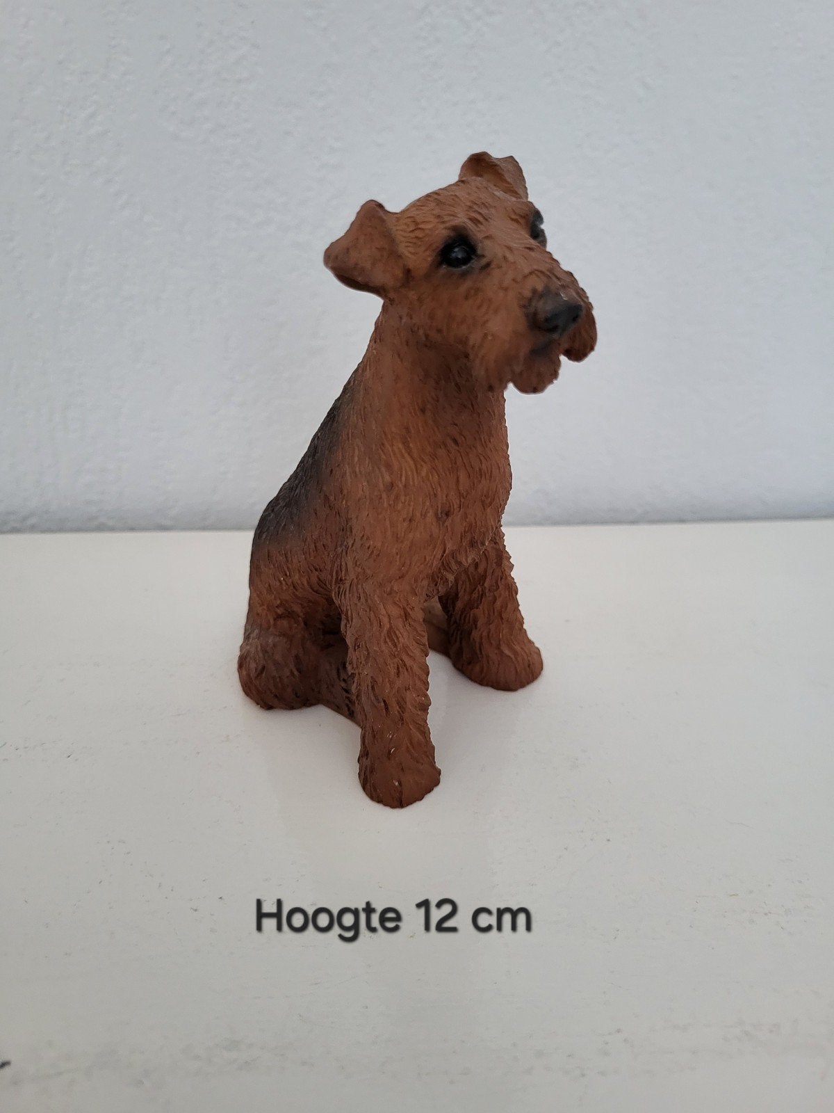 Hondenbeeldje Airedale Terriër - 12 cm hoog, Ophalen of Verzenden, Gebruikt, Dier
