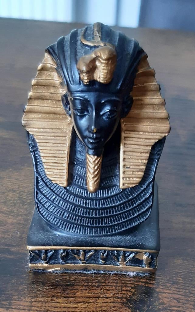 Farao Toetanchamon beeldje 7cm - Egyptische decoratie, Ophalen of Verzenden, Zo goed als nieuw, Mens