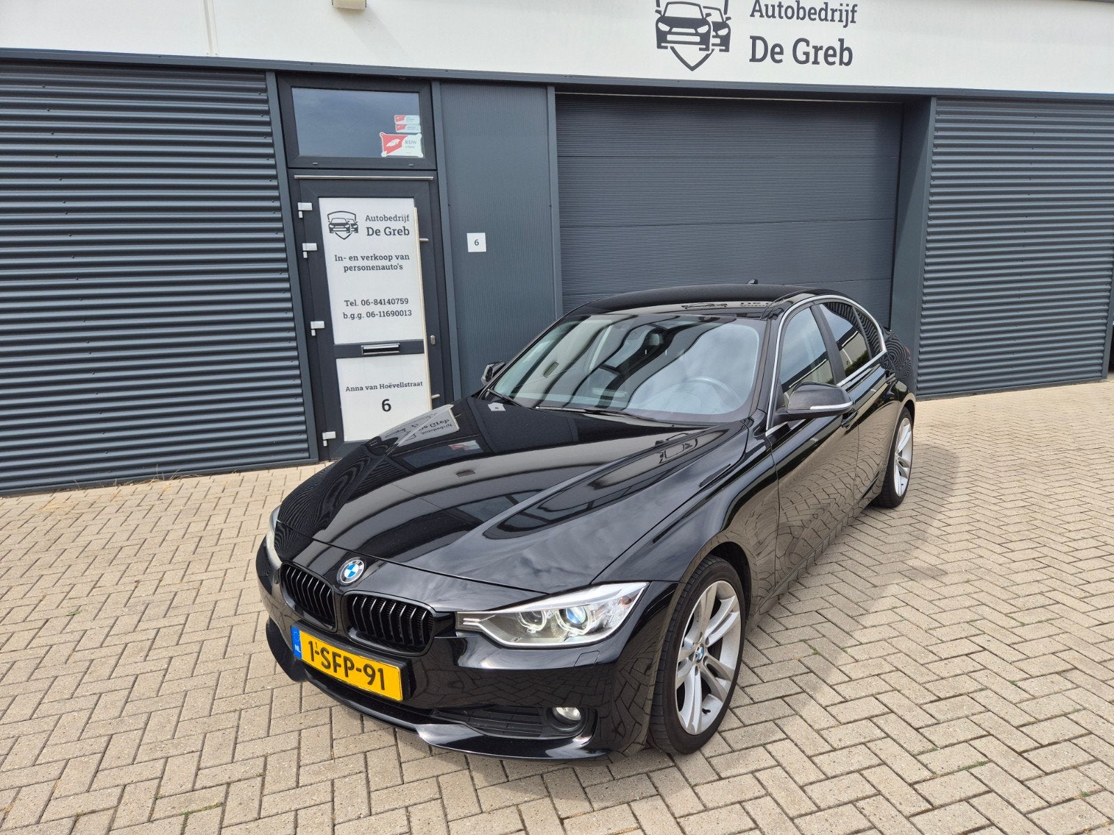 BMW 3-Serie 2.0D 320 120KW Aut8(f30) 2013 Zwart Exportprice, Auto's, BMW, Automaat, 745 kg, Achterwielaandrijving, 1995 cc