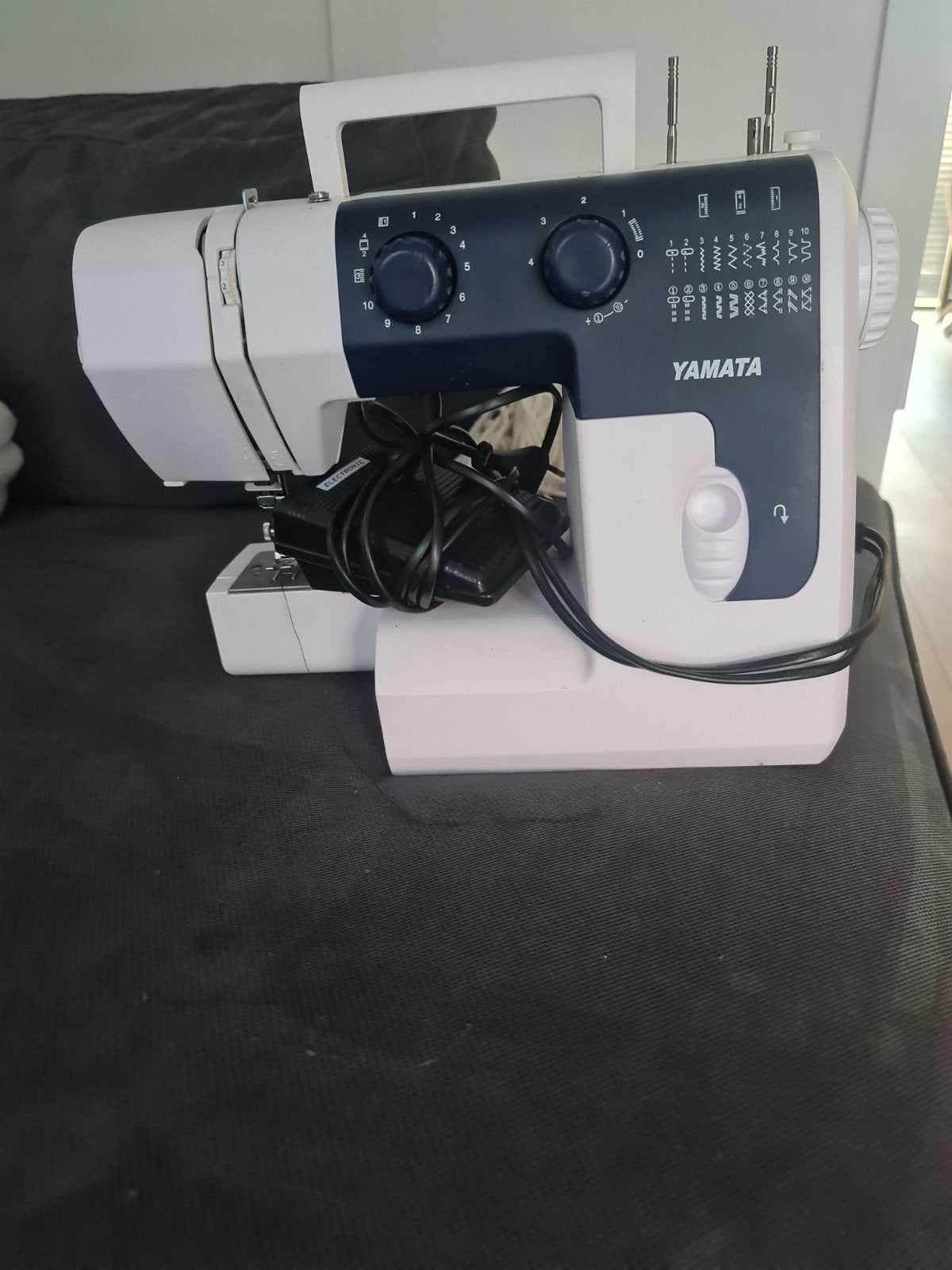 Yamata FY760 Naaimachine - Goede staat, Ophalen of Verzenden, Gebruikt, Naaimachine, Overige merken