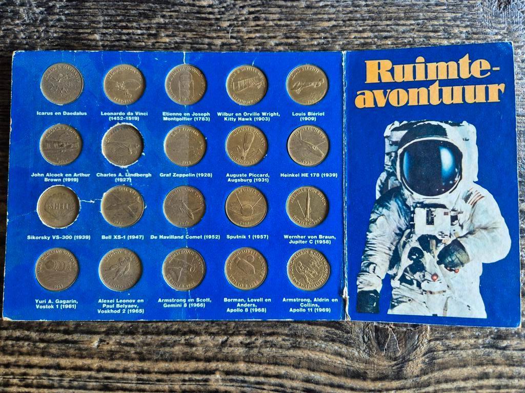 Shell Ruimte-avontuur muntenalbum jaren '70 - Ruimtevaart, Ophalen of Verzenden, Gebruikt